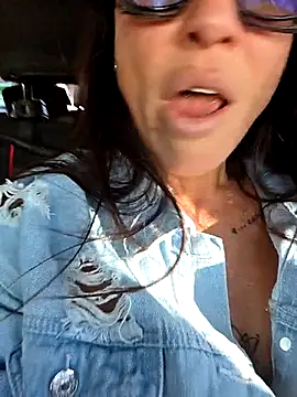 sexy7883 – Naživo XXX chat