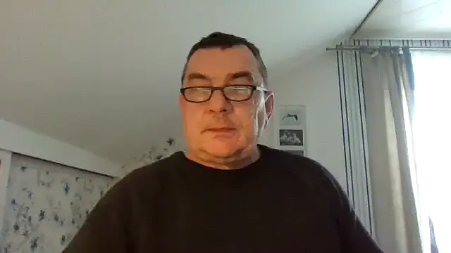 دردشة Nobbie444 الجنسية المباشرة