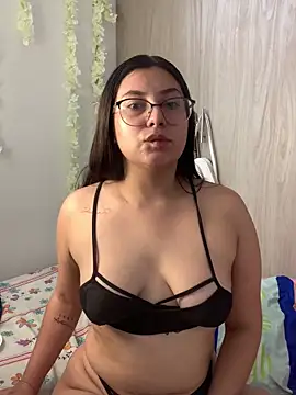 Chat +18 de Velma_star ao vivo