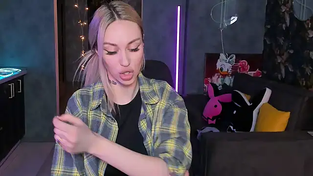 Blckmirrorr Chat XXX live