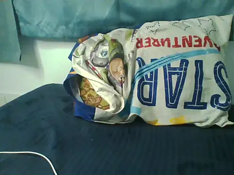 Živý XXX chat Moon_kisses