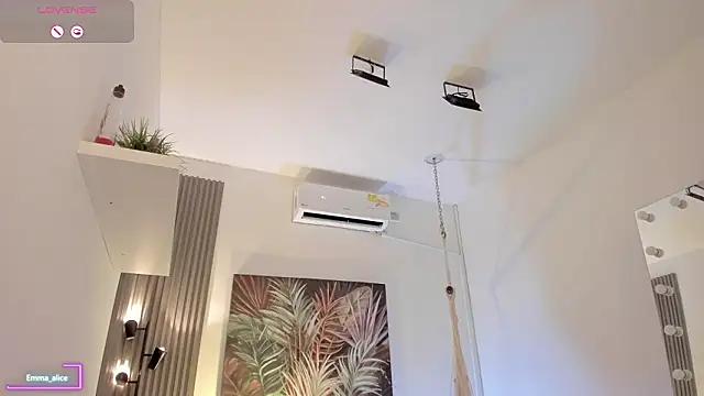 emma_alice_ Chat XXX live