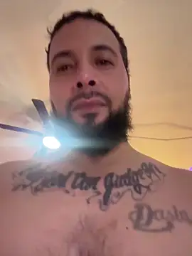 Donwonslayer Chat XXX in diretta