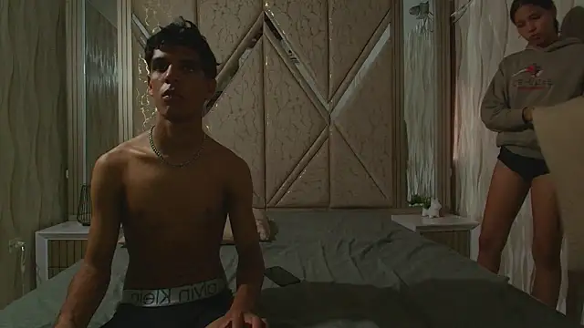 Hotcouple_222 Chat XXX live