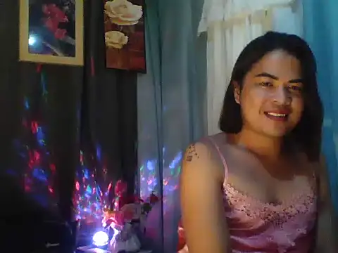 urlovely_marjorie Show in webcam