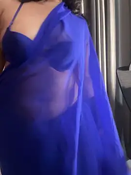 Maggi-is-backのライブXXXチャット