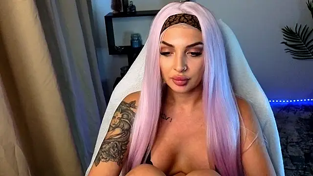 Онлайн чат XXX Raven_Ink