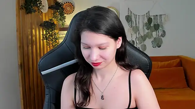 SaraDenars Chat XXX in diretta