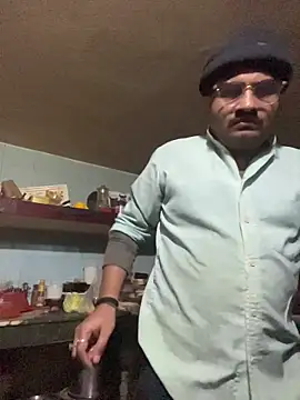 Saxymood1111 élő XXX-chatje