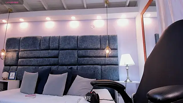 ateneaa_dioosa Chat XXX live