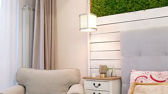 IsabellaMysty Chat XXX live