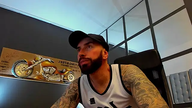 AronGrant 现场XXX聊天