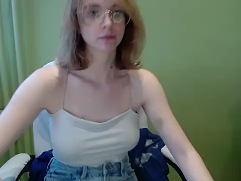 juicyPenny Chat XXX in diretta