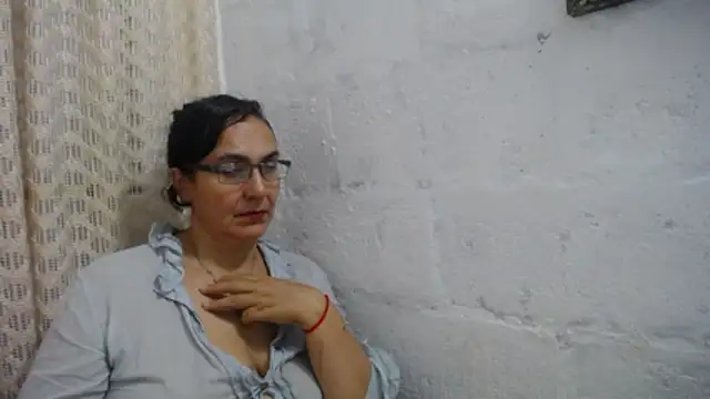 gabbyparker_ Adlı Modelin Canlı XXX Sohbeti