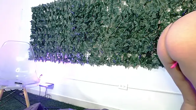 Živý XXX chat BellaRoux1