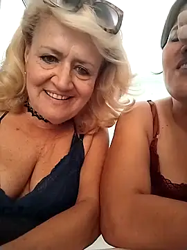 Bellapotencia1985's Live XXX Chat