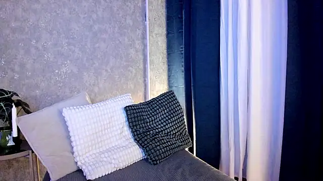 Živý XXX chat MiaHartx