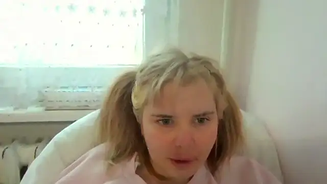 Živý XXX chat HornyElena