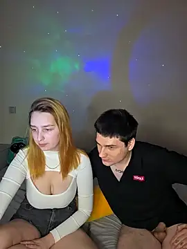 Živý XXX chat FoxyToxy