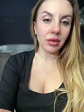 MilfNextDoor20: απευθείας συνομιλία ΧΧΧ