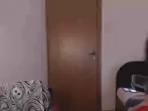 wildpussycat23 现场XXX聊天