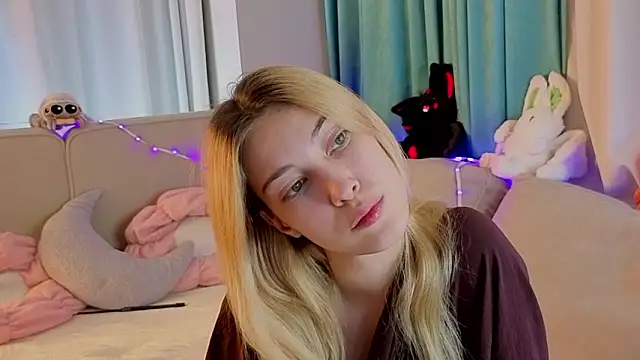 دردشة AngelicRice الجنسية المباشرة