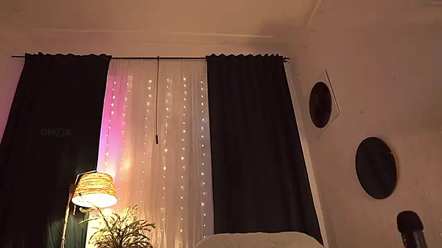 ifuckingtoy_ Adlı Modelin Canlı XXX Sohbeti