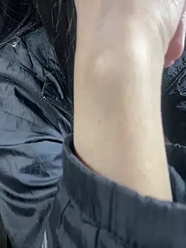 Mina048 Chat XXX in diretta