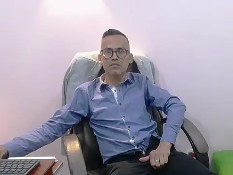 Oswalldo__ Chat XXX in diretta