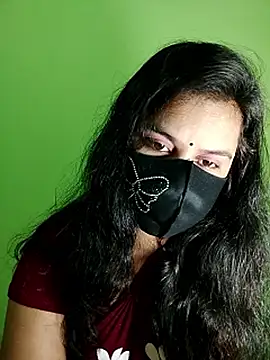 Priya-das Adlı Modelin Canlı XXX Sohbeti