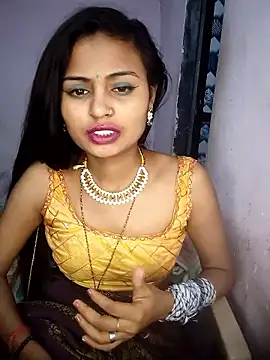 Khatta_Meethn Webbikameraesitys