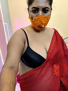 Poly_bhabi Chat XXX in diretta