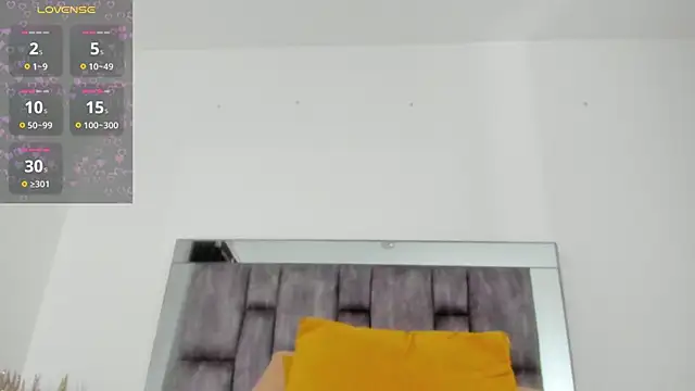 alyssia_ocean's Live XXX Chat