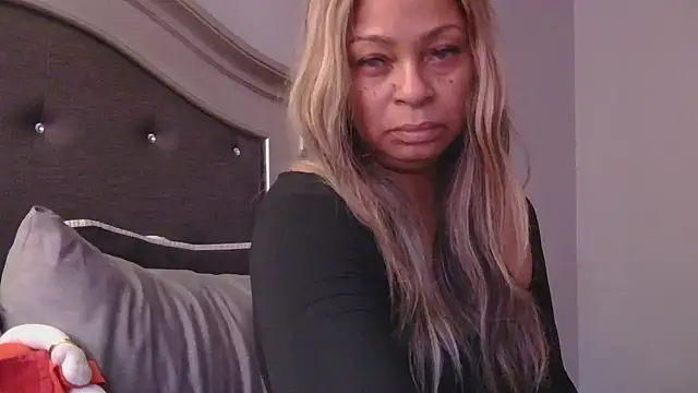 MSweetLindaParks' Live XXX Chat