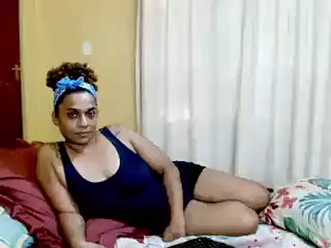 MiZzCreator Adlı Modelin Canlı XXX Sohbeti