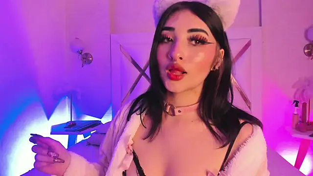 KattEngel 现场XXX聊天