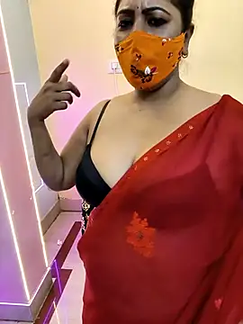 Chat +18 de Poly_bhabi ao vivo