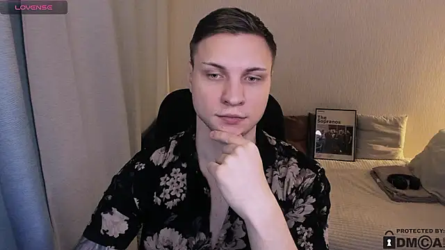 handsome_guy01: διαδικτυακό σόου στην κάμερα