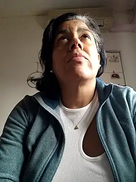 Chat +18 de Molly_newman6 ao vivo