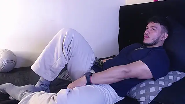 jeisonstark Adlı Modelin Canlı XXX Sohbeti