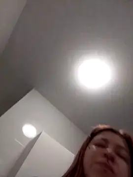 divine_eve élő XXX-chatje