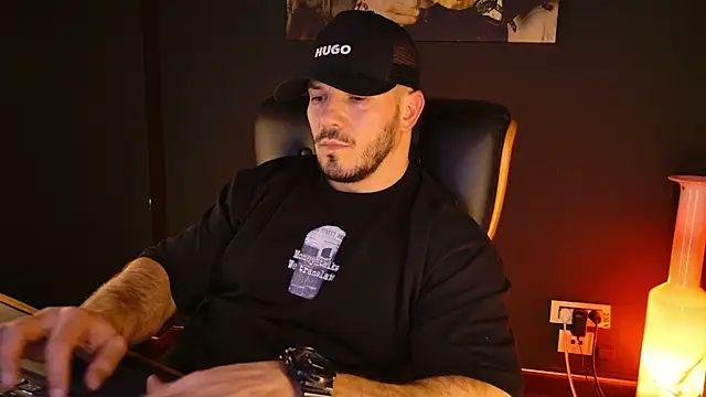 AngeloEric Live XXX-Chat