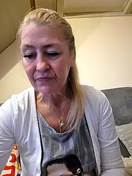 lisalustjouw webcam show