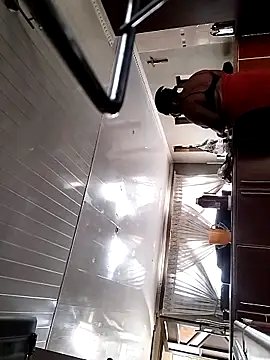 LesediLarona Chat XXX in diretta