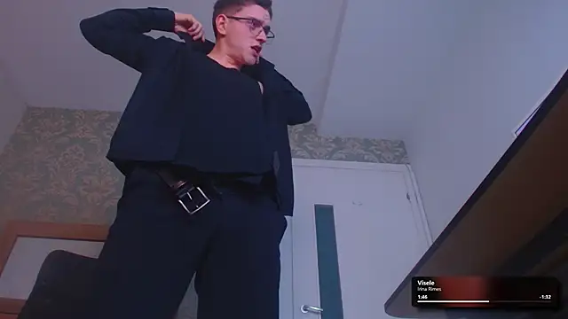 FelixStarkk Live XXX-Chat