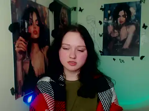 LadyAlice_ élő XXX-chatje