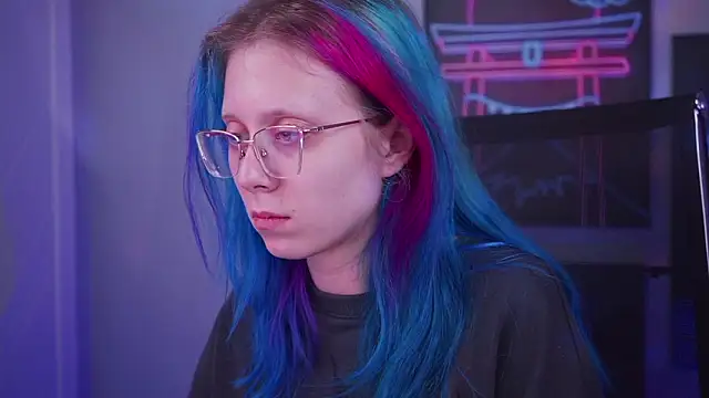 SakuraBliss élő XXX-chatje