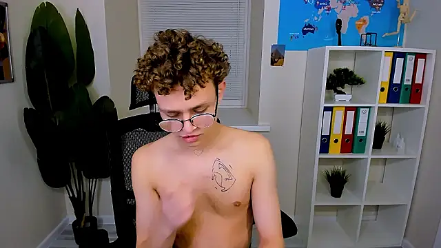 NathanCurl Live XXX-Chat