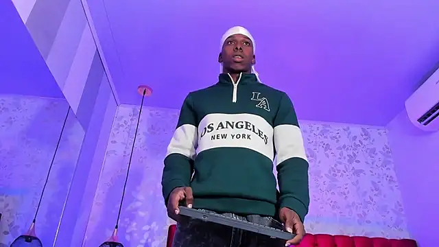 mike_aly Live XXX-Chat