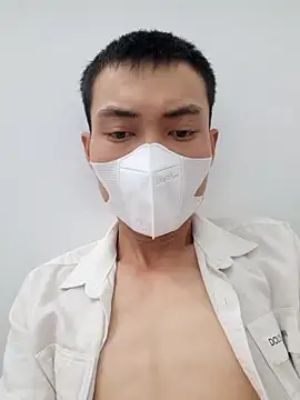 Barau_8x webcam show